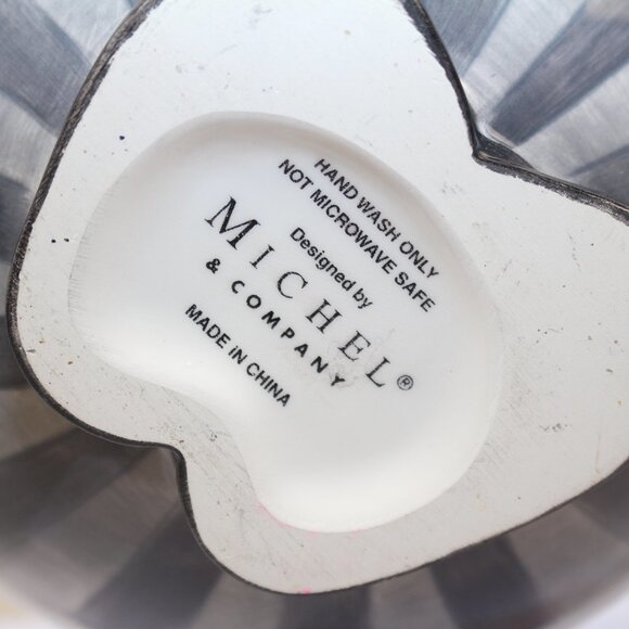 Santa Teapot - Picture 7 of 7